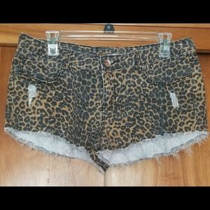 Billabong leopard print shorts